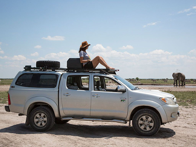 Front Runner Slimline II Roof Rack Kit Suitable For Toyota Hilux 2005-15 (Kit) - KRTH010T