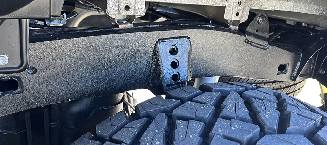 Superior Outback Explorer Australia Wide Legal 2.5 4 Inch (100mm) Lift, 33 Inch Tyres, 3.56t GVM Suitable For Toyota Hilux Revo 2015 on (Dual Cab Only) - SUP-REVO42.5SSM-KIT
