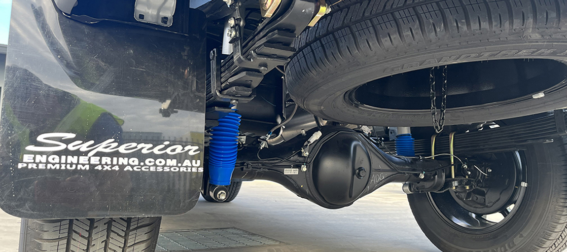 Superior Outback Explorer Australia Wide Legal 2.5 4 Inch (100mm) Lift, 33 Inch Tyres, 3.56t GVM Suitable For Toyota Hilux Revo 2015 on (Dual Cab Only) - SUP-REVO42.5SSM-KIT